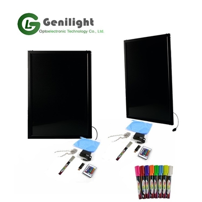 커스터마이징 가능한 RGB SMD5050 LED 스트립과 DC12V 출력