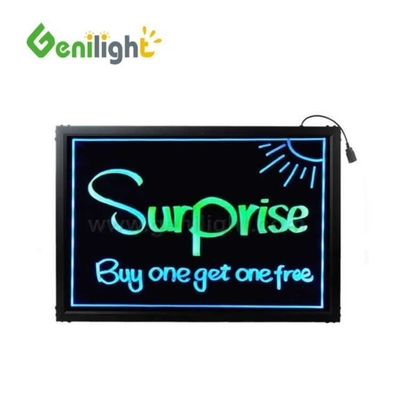 커스터마이징 가능한 RGB SMD5050 LED 스트립과 DC12V 출력