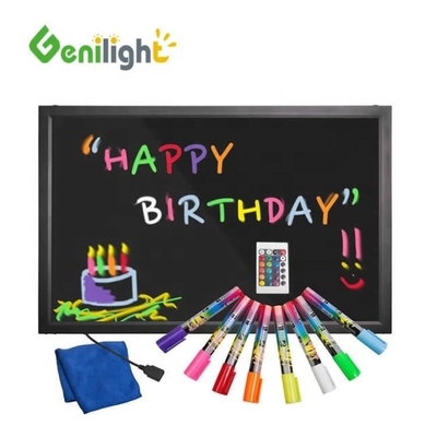 다재다능한 Genilight 알루미늄 프레임 LED 필기판 실내 및 외부 디스플레이
